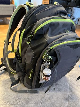 Satch Rucksack und Satch Pencil Box, Grau/Grün,Top! (57