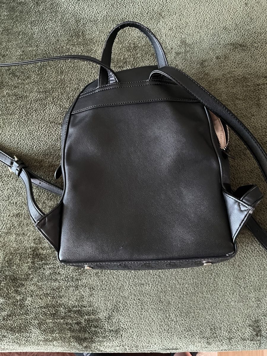 Guess Zaini: Damenrucksack von Guess – Usato da St. Gallen venduto da Cocobello1892 2
