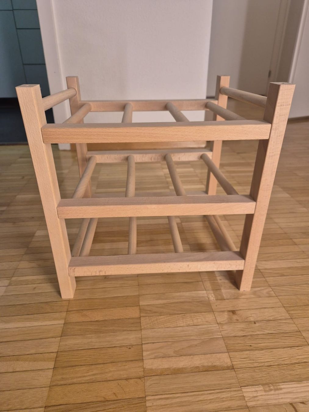 Étagères: IKEA HUTTEN Weinregal Holz hell – D'occasion à Zürich par ise_yq9j