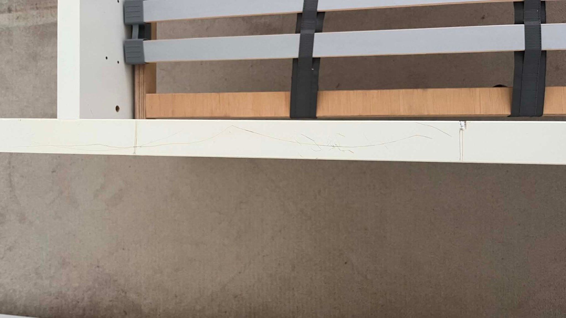 Ikea Letti: Ikea Bett mit Lattenrost und Matratze – Usato da Uster venduto da hsh9 3