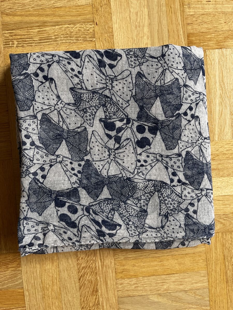 Becksöndergaard Foulard & Sciarpe: Schöner Sommerschal von Becksöndergaard – Usato da Zürich venduto da Kleanthy 2
