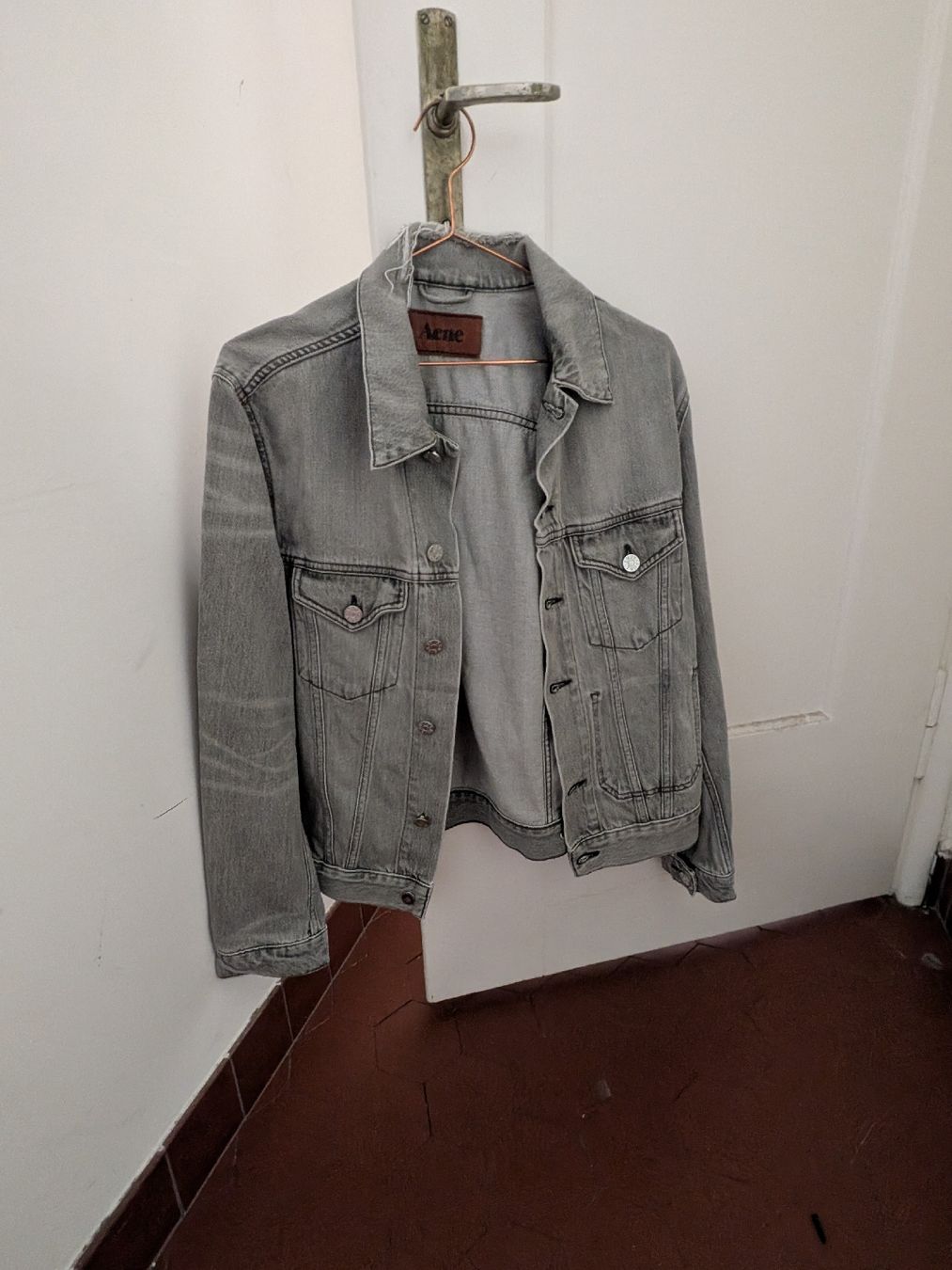 Acne Studios Jacken: Acne Jacke Grau – Gebraucht aus basel von sta.bile 1