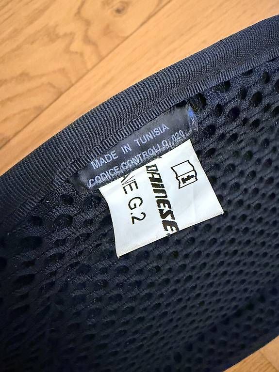 Protezioni & Imbottiture: Dainese Wave D1 G2 Rückenprotektor – Usato da Gattikon venduto da mcrem 4