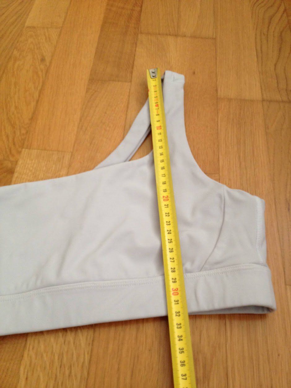 Tops: Top – Gebraucht aus Dübendorf von Fip05 3