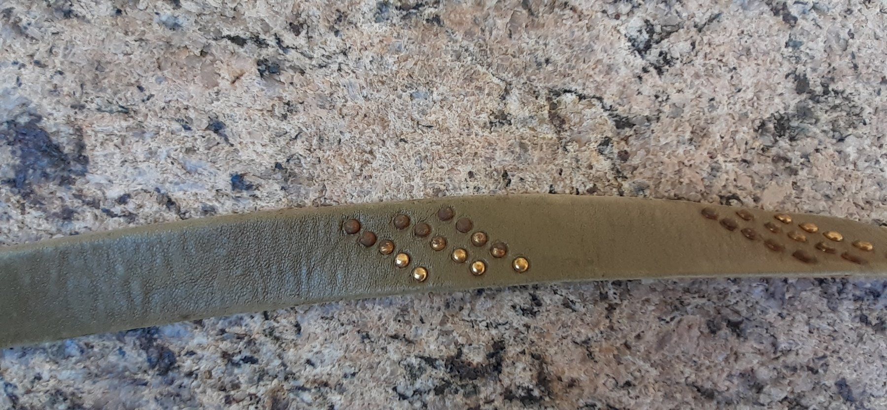 Cinture: Gürtel Vintage 1970er Leder olive – Usato da Mörschwil venduto da wunderkiste44 8