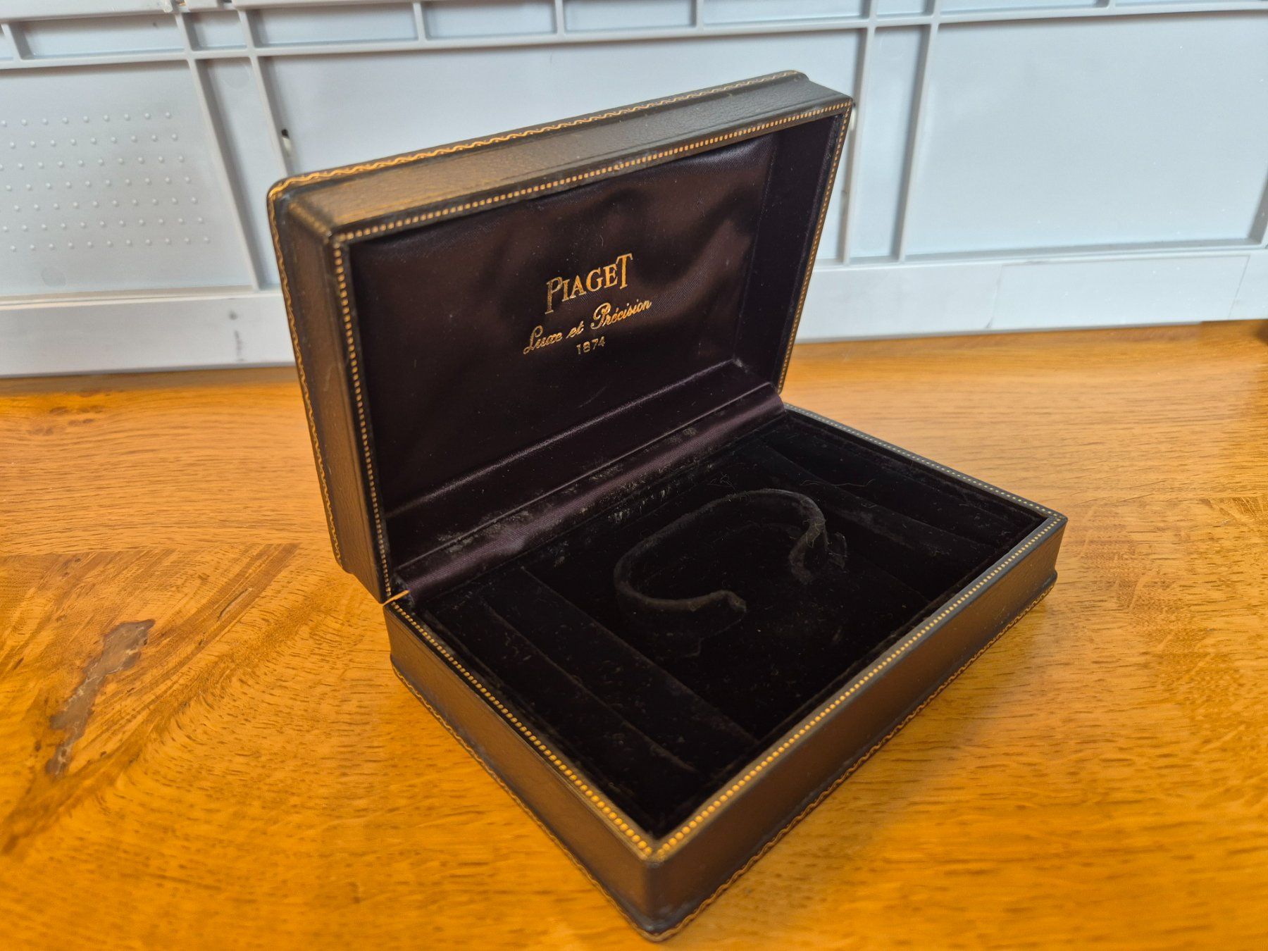 Piaget Uhrenboxen: Écrin Piaget - Luxe et Précision - 1874 – Gebraucht aus Bogis-Bossey von VNT-GE.ch 1
