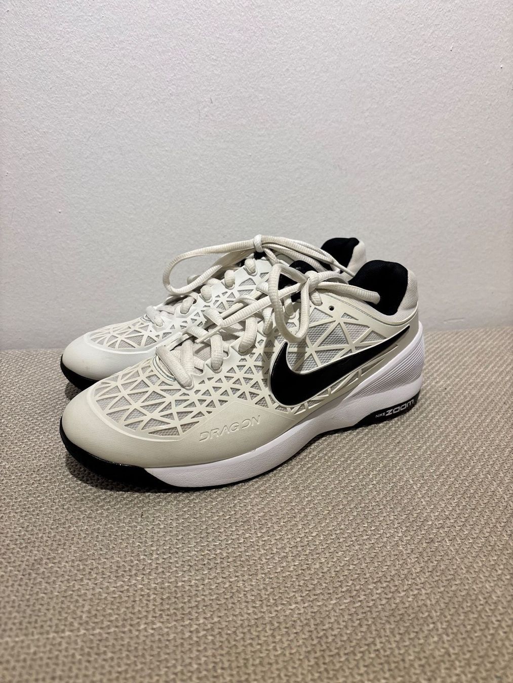 Nike Scarpe da donna: Nike Zoom Cage 2 weiss Gr. 40 – Usato da Bottmingen venduto da ana_5hrv 2