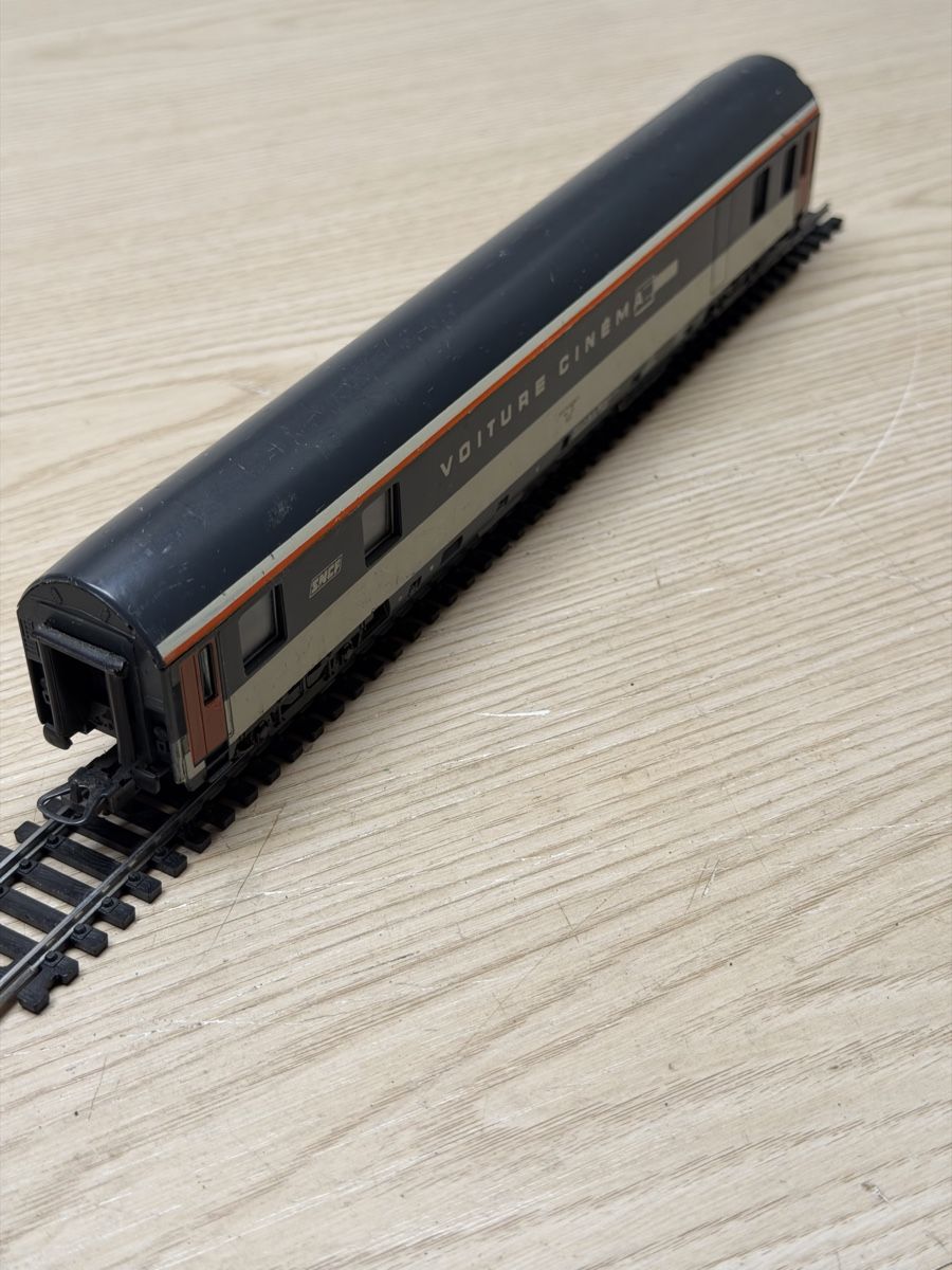 Lima Modellini di ferrovie: Lima cinema wagen  – Usato da Herzogenbuchsee venduto da ioa_zcm6 7