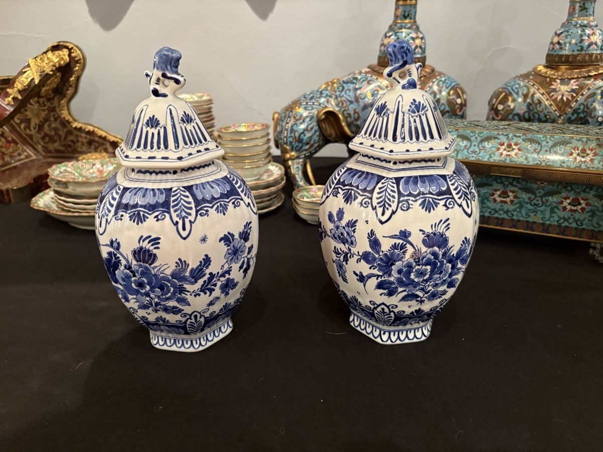 Vasi & Recipienti: Keramikvase Delft Blau, Handbemalt – Nuovo (secondo la descrizione) da Gündisau venduto da Gregory-dean