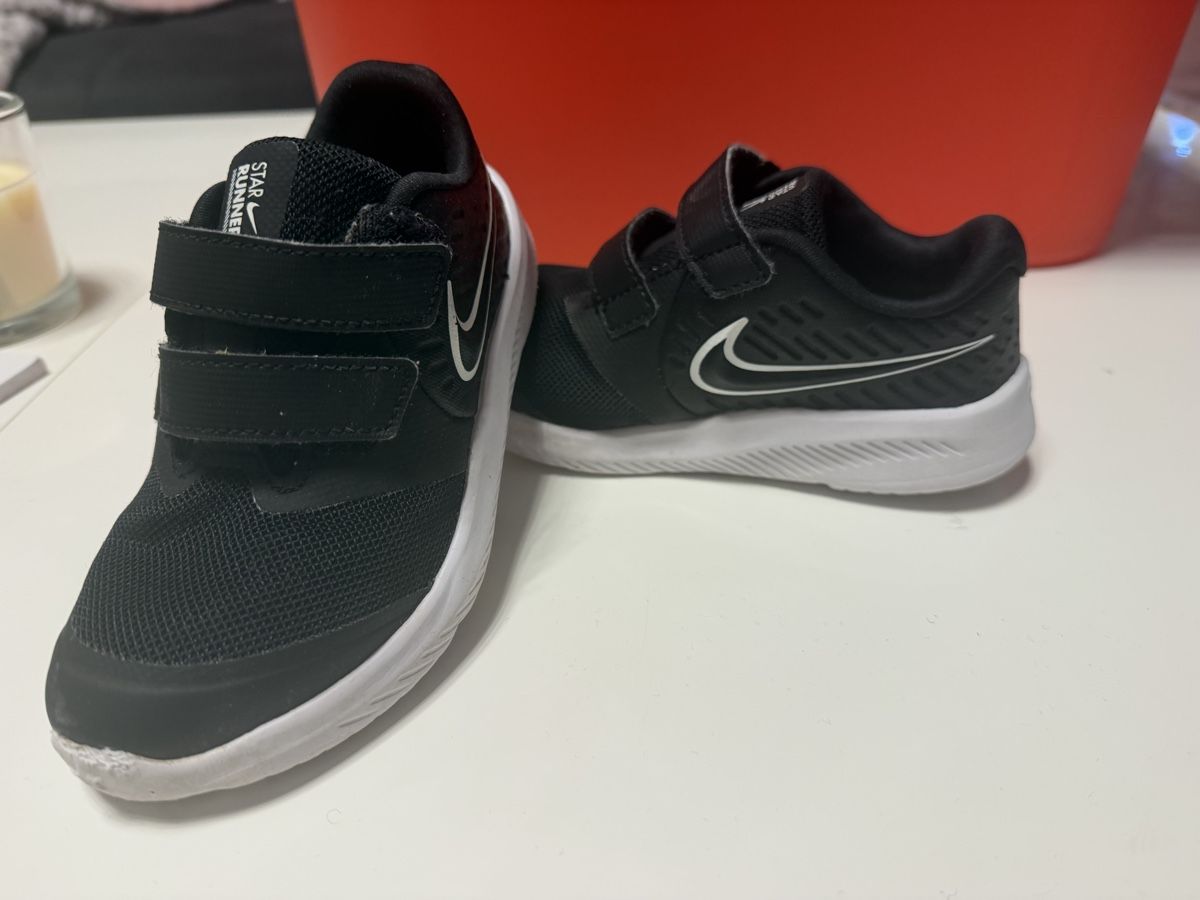 Nike Scarpe per ragazzi: Nike Go Fast gr 27 – Usato da Rafz venduto da nem_86lc