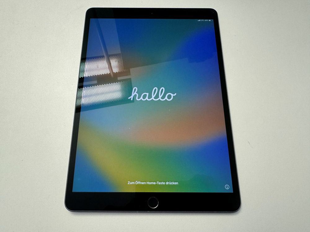 iPad Air 3. Gen (2019) 64 GB WiFi + Cel Kaufen auf Ricardo