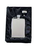** NEU ** Flachmann 9cl poliert mit Trichter in Geschenkbox