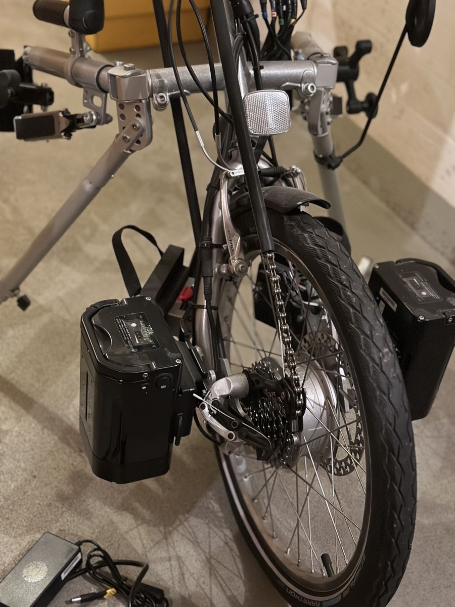 Sedie a rotelle: Stricker Handbike E-Bike Rollstuhlvelo – Usato da Schübelbach venduto da Kandija 4