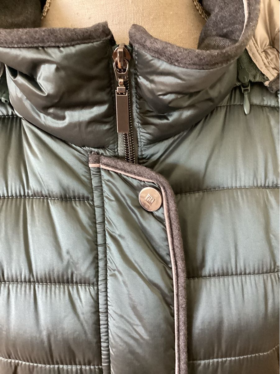 Peter Hahn Vestes: Peter Hahn, Damensteppjacke, Gr. 38 – D'occasion à Salenstein par Esprit57 1