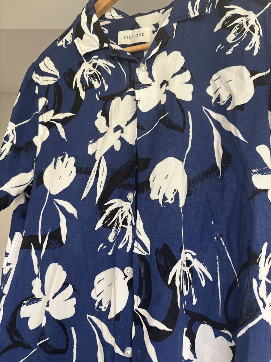 Camicie: Pier One Hemd, Grösse M, blau mit Blumenmuster – Usato da Bern venduto da gwilla 1