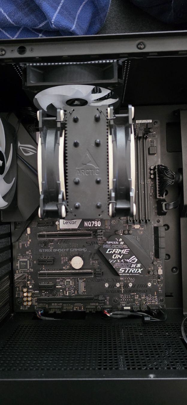 Asus Schede madri: ASUS ROG STRIX B450-F GAMING | Ryzen 5000 Ready – Usato da Brig venduto da N1TR-0 9
