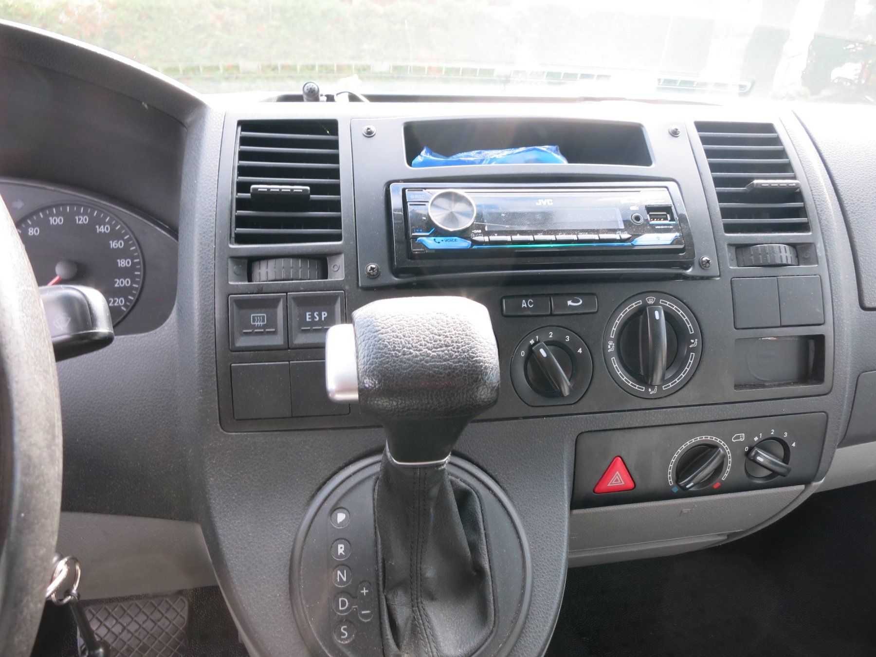 VW Automobili: VW T5 2.5TDI – Usato da Egolzwil venduto da aut_nh87 6