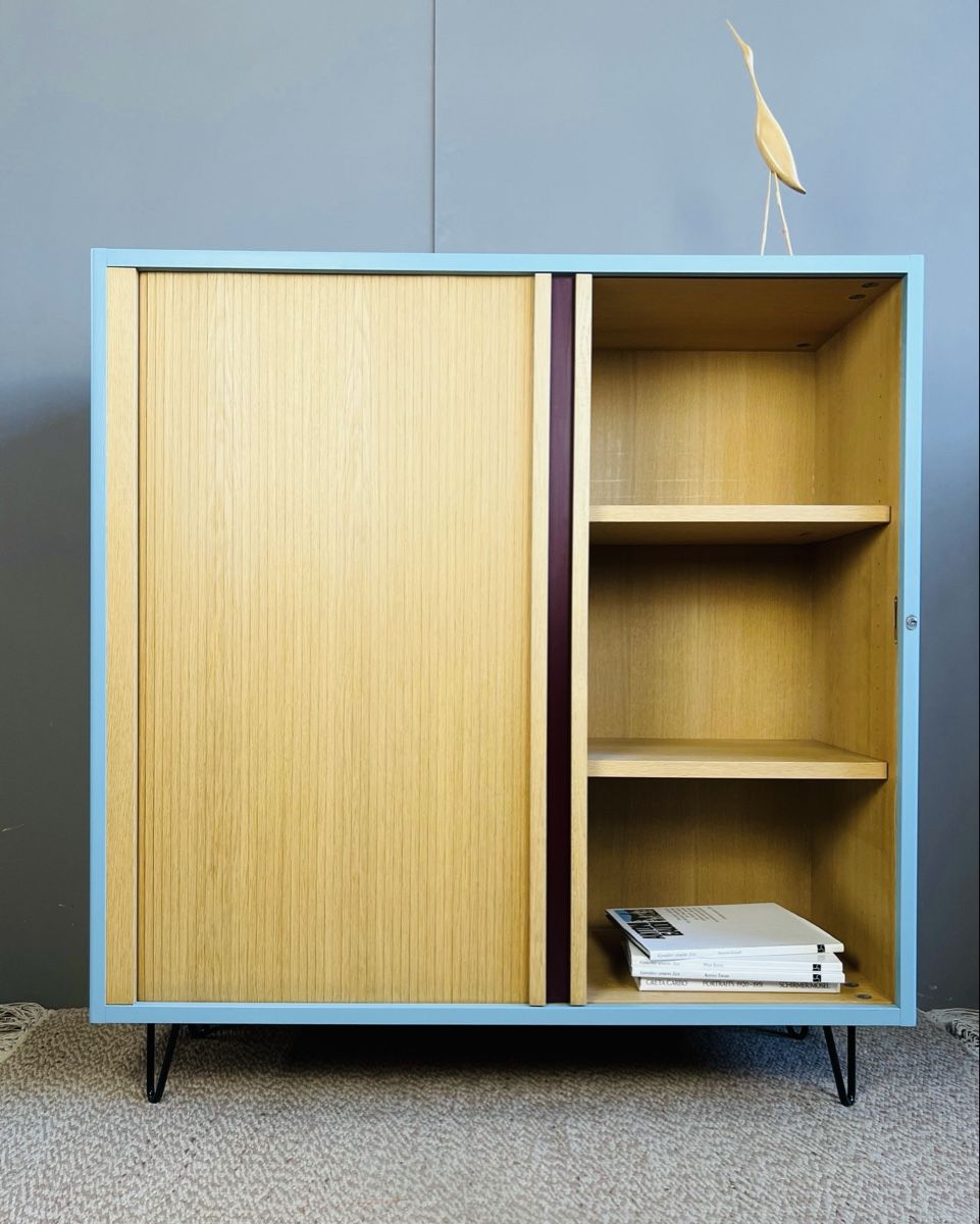 Cassettiere: Sideboard/ Rollladenschrank/ Kommode aus den 60er Jahren  – Usato da St.Gallen venduto da munooz