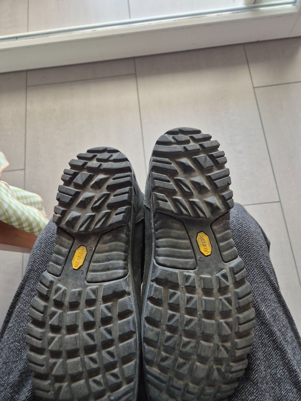 Lowa Scarpe da uomo: Tolle Lowa Wanderschuhe Gr. 47.Gore-Tex – Usato da Urdorf venduto da Nataschli 1