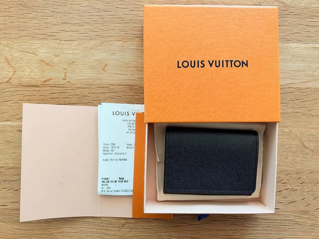 Sonstige Kleidung & Accessoires: Kartenetui Louis Vuitton – Neu und originalverpackt aus Horw von SalePort 3