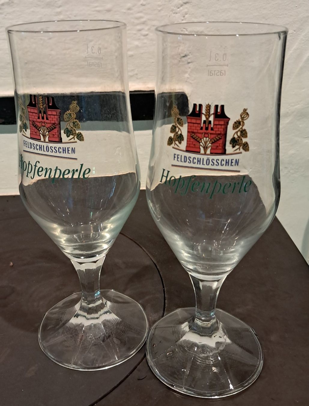 Feldschlösschen Bicchieri: 2 Stk. Feldachlösschen Hopfenperle – Usato da Wattwil venduto da Tiospaye
