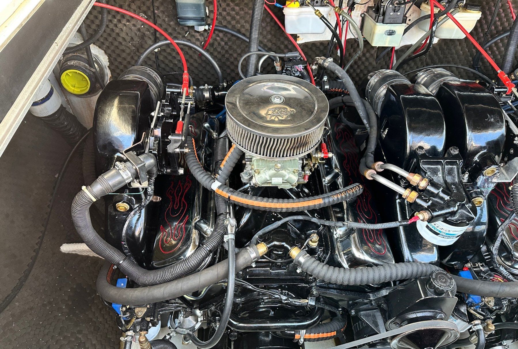 Mercury Motoren: MERCRUISER 8,2 BIGBLOCK 500 PS – Gebraucht aus Avenches von BOOTTRANSPORTE 1