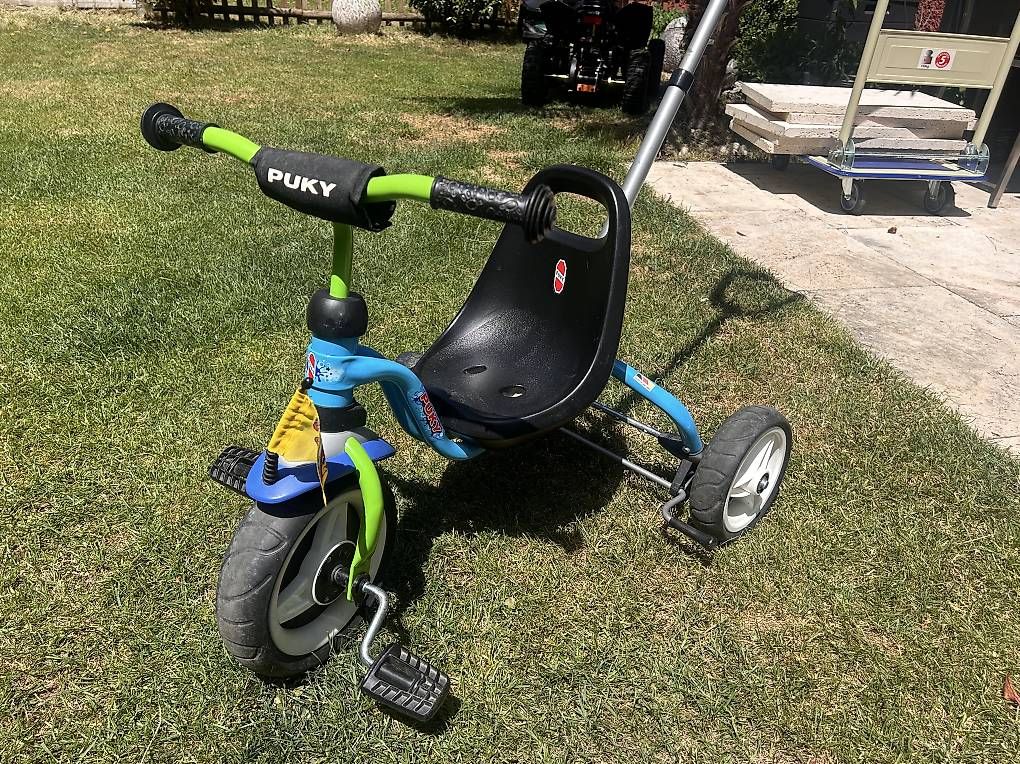 Puky Veicoli per bambini: Puky Dreirad, inkl Stange – Usato da Kloten venduto da Spinush