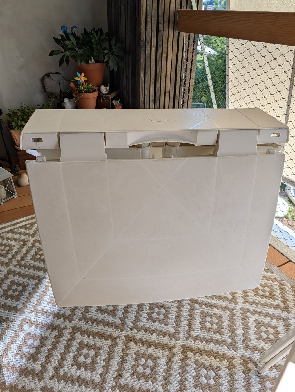 Set di tavolo e panche: 2 GARTENSTÜHLE UND 1 GARTENTISCH – Usato da Adliswil venduto da aisha1900 2