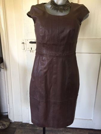 Lederkleid von Comma Grösse 34