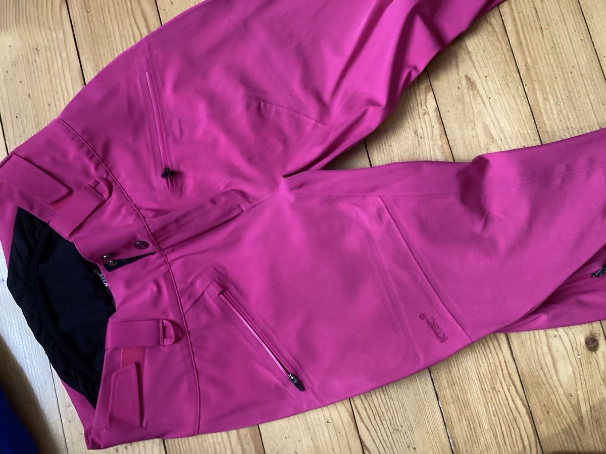 Completi & Tailleur: Neuer Skianzug – Nuovo (secondo la descrizione) da Würenlos venduto da maxli012 1