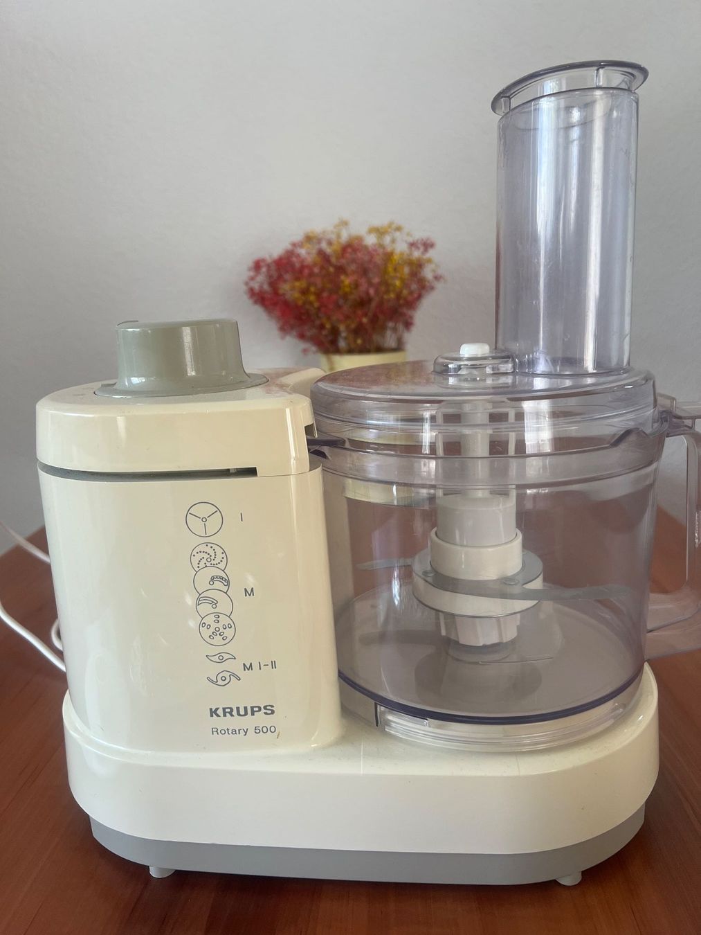 Krups Rotary 500 Küchenmaschine inkl. Entsafter (Gebraucht) in Kehrsatz für CHF 15 – mit Lieferung auf Ricardo kaufen
