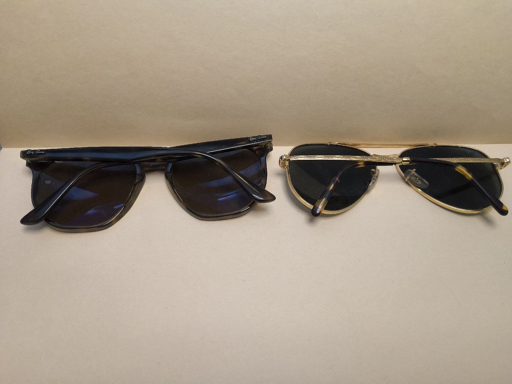 Ray-Ban Occhiali & Lenti: 2 Ray-Ban Sonnenbrillen im Set   – Usato da Zürich venduto da edu_kvc6 1