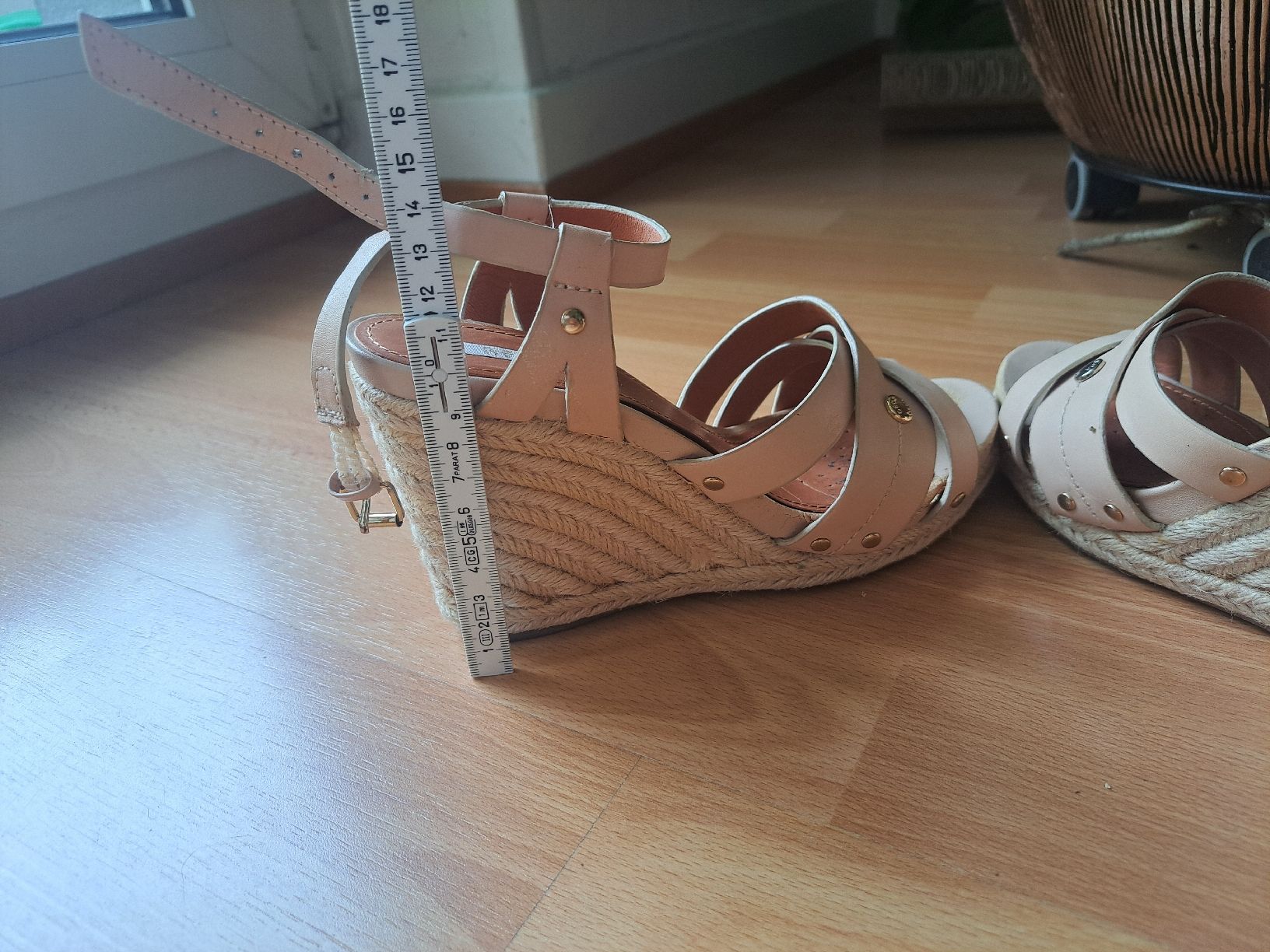 Geox Scarpe da donna: Geox Wedges Gr. 37, Absatz 10.5 cm – Usato da Basel venduto da kru_m5x5 9