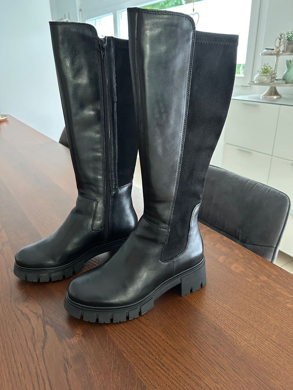 Dosenbach Scarpe da donna: Stiefel echt Leder; Gr. 37 – Nuovo (secondo la descrizione) da Rothenburg venduto da rape