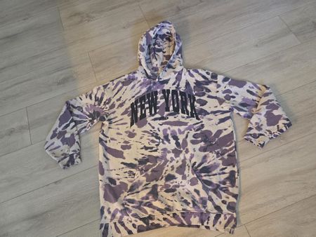 H&M Kapuzenpullover New York lila weiss Grösse 158/164