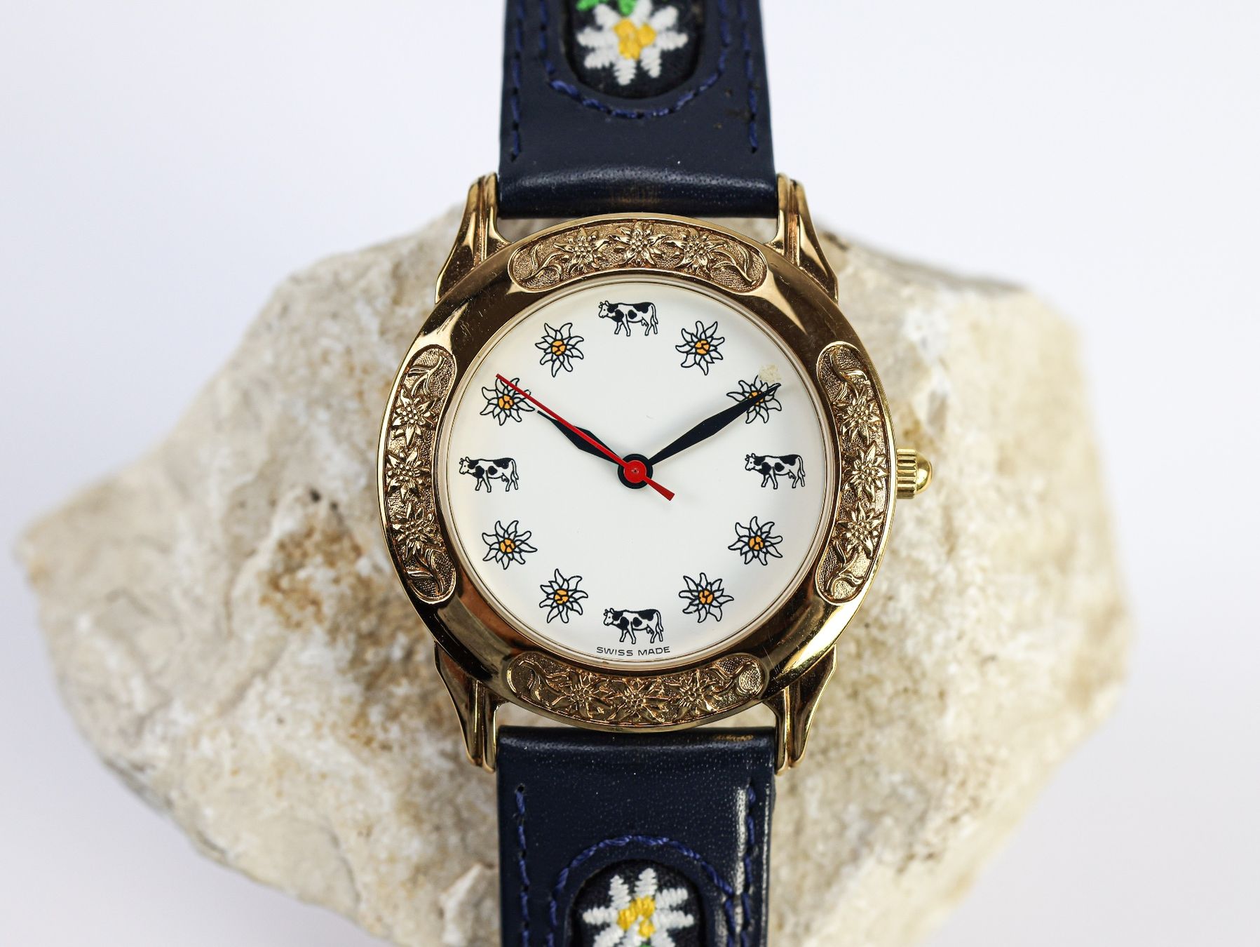 Montres: Schweizer Armbanduhr – Neuf (Voir description) à Varen par oEdelweiss 9