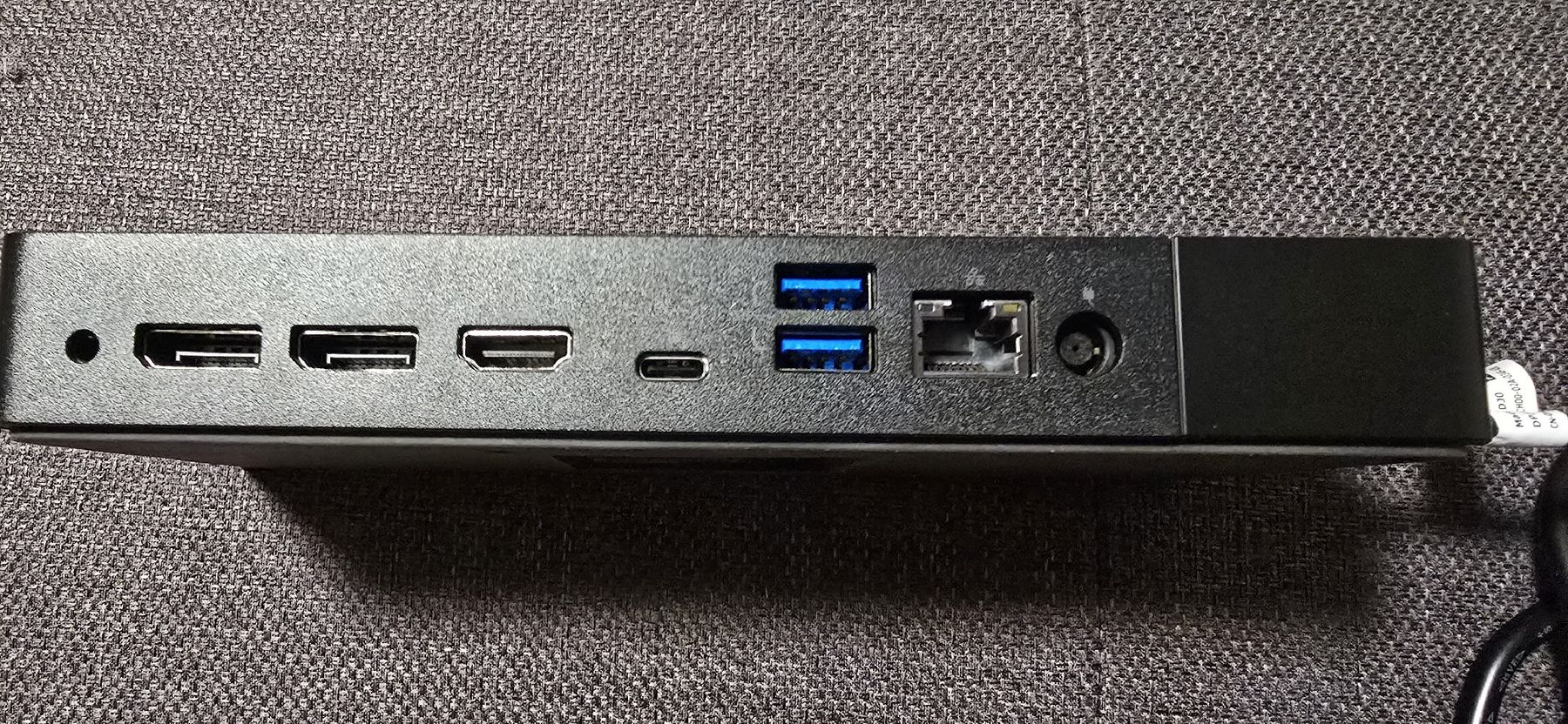 Dell Docking station: Dell WD19 Docking Station – Usato da La Tour-de-Peilz venduto da Chevagara 2