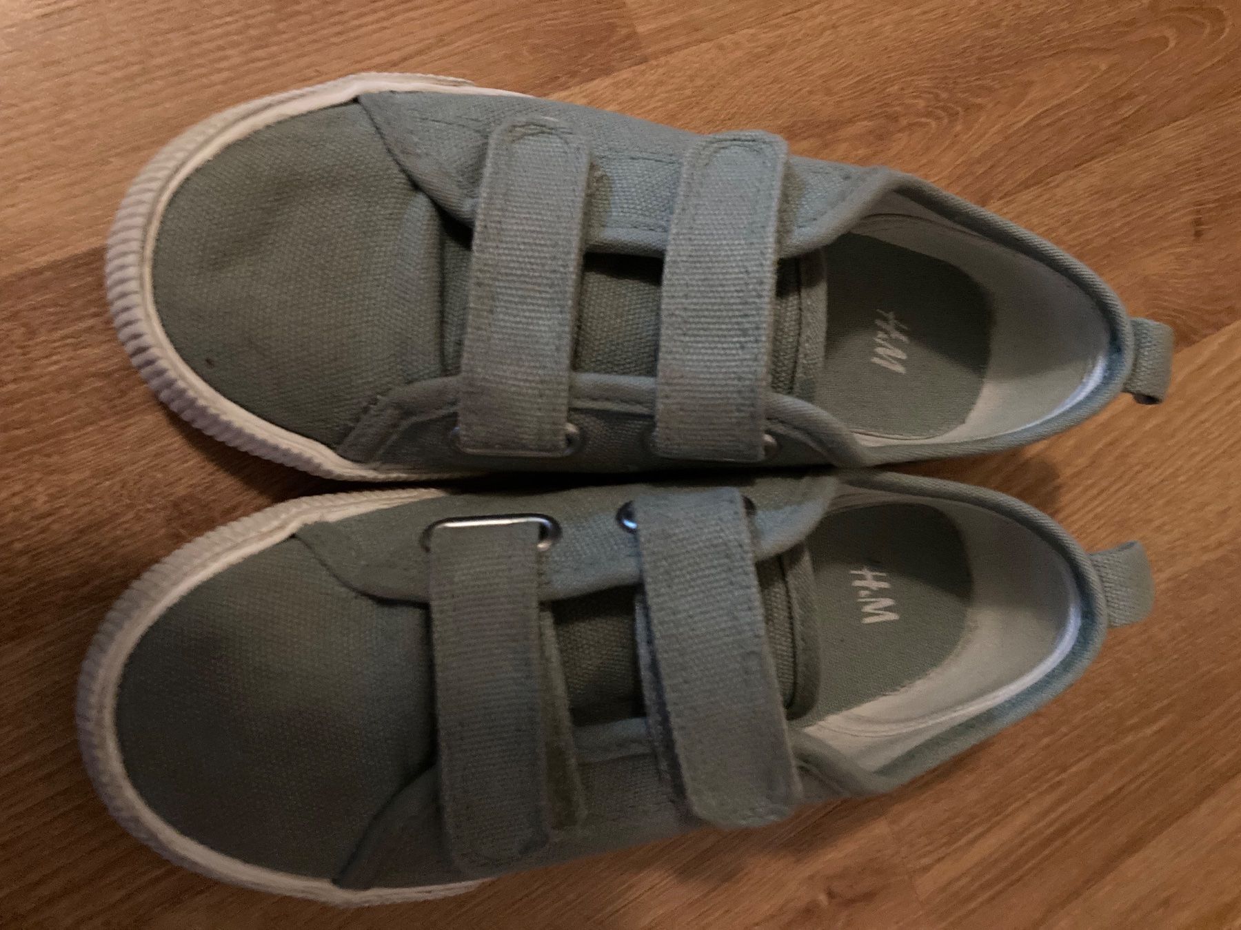 Scarpe per ragazzi: Kinder Schuhe Gr. 30 – Usato da Emmenbrücke venduto da JJ_89 1