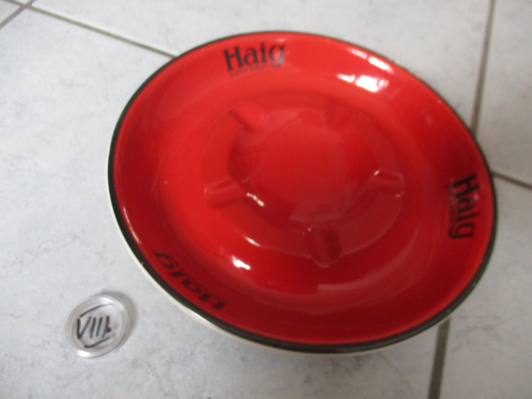 Aschenbecher: Aschenbecher Haig Scotch Whisky, Carlton Ware – Gebraucht aus Birsfelden von alles-muss-raus