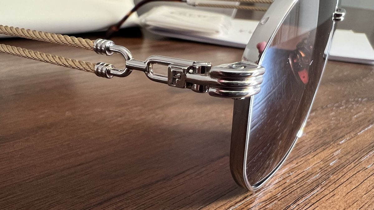 Fred Lunettes & Verres: Lunettes de soleil FRED FG40063U 16E – Neuf avec emballage d'origine à Montpreveyres par Jojo2905 2
