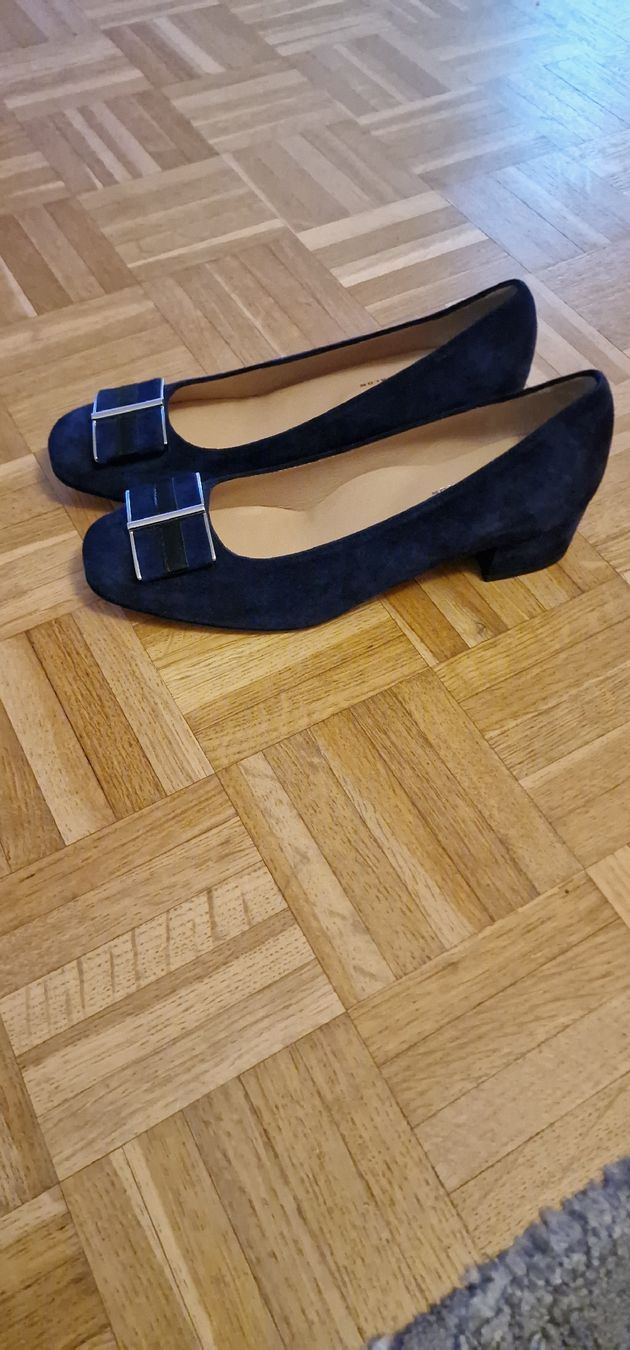 Scarpe da donna: Elle Schumacher Echtes Leder Schuhe Gr 39.05 – Nuovo (secondo la descrizione) da St. Gallen venduto da mania03 4