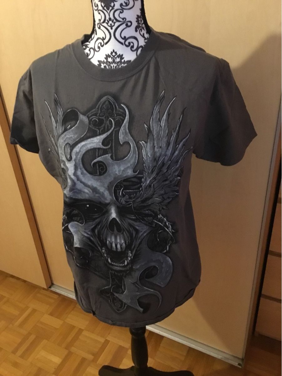 T-shirt: 4 Set Shirt in der Gr L – Usato da Endingen venduto da Warlock 2