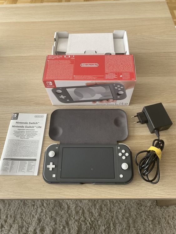 Nintendo Switch Lite Gebraucht