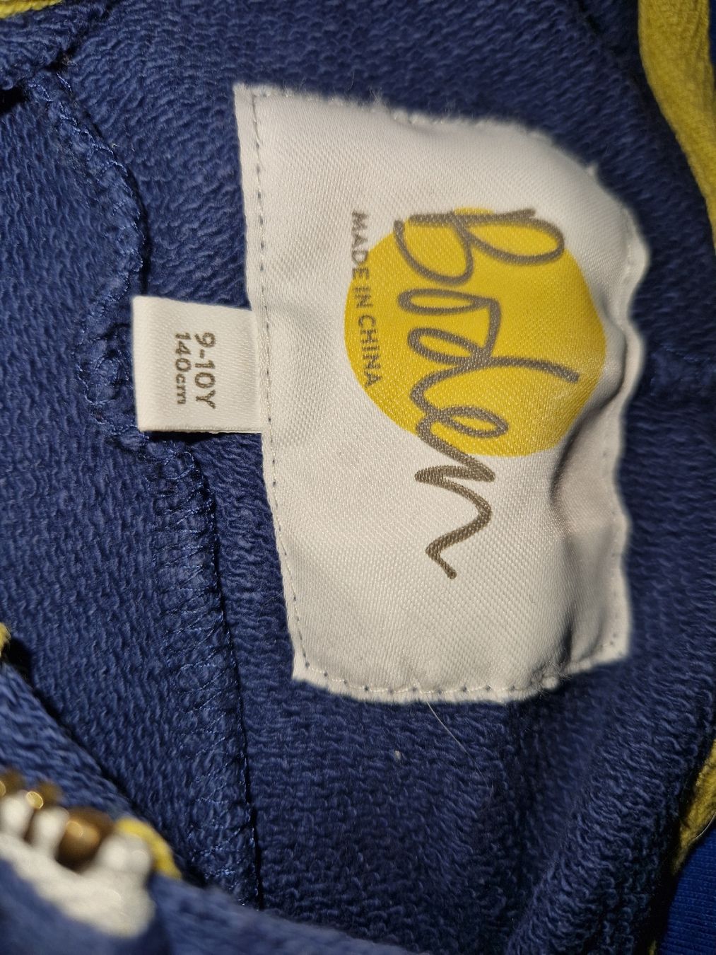 Jacken & Mäntel: Boden Kapuzenpullover Gr. 140, Übergangsjacke Junge – Gebraucht aus Utzenstorf von Ernie_und_Bert 1