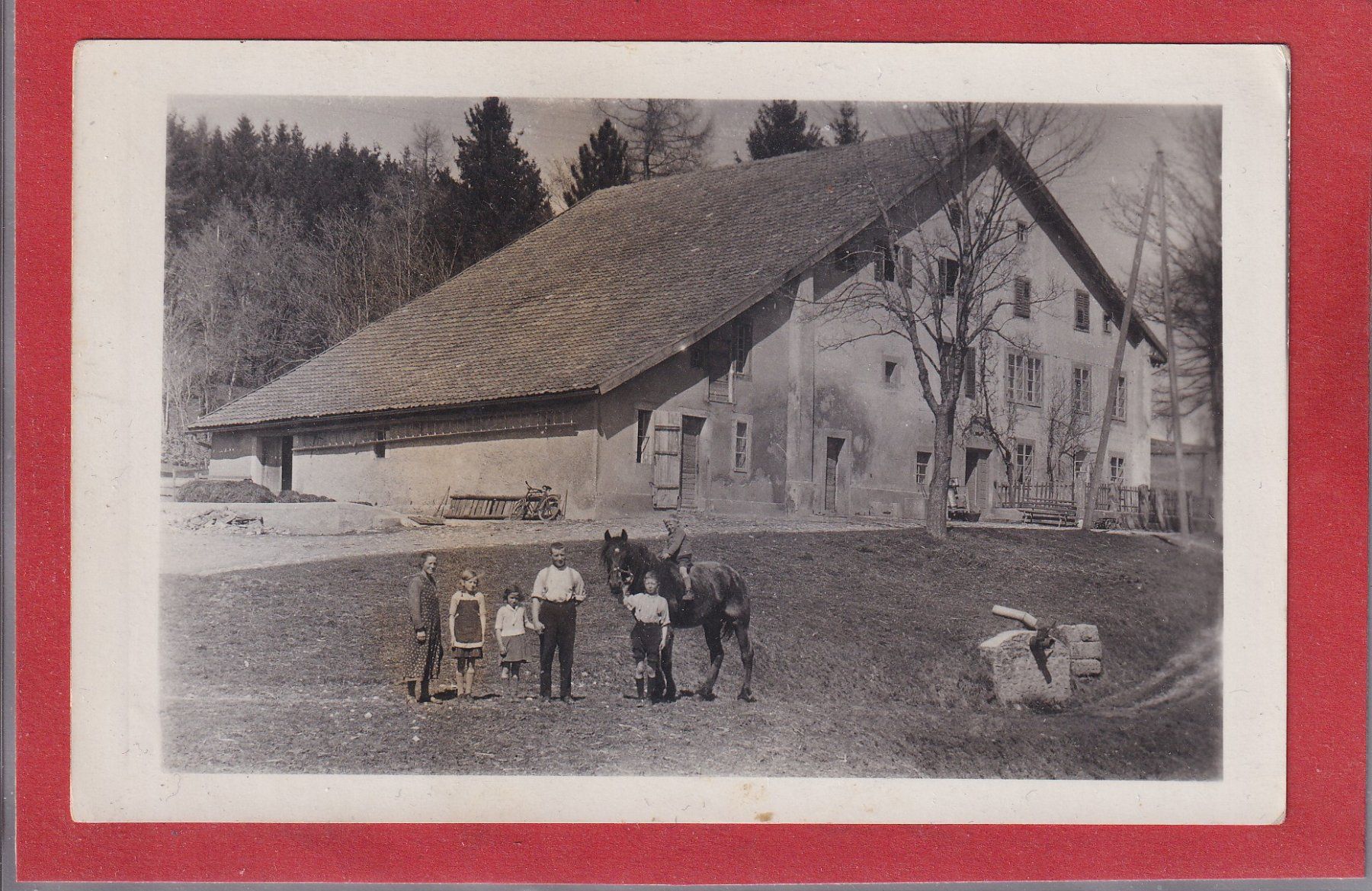 Cartoline postali: Ancienne maison neuchâteloise - 1910 – Usato da Orvin venduto da Pyaeschli