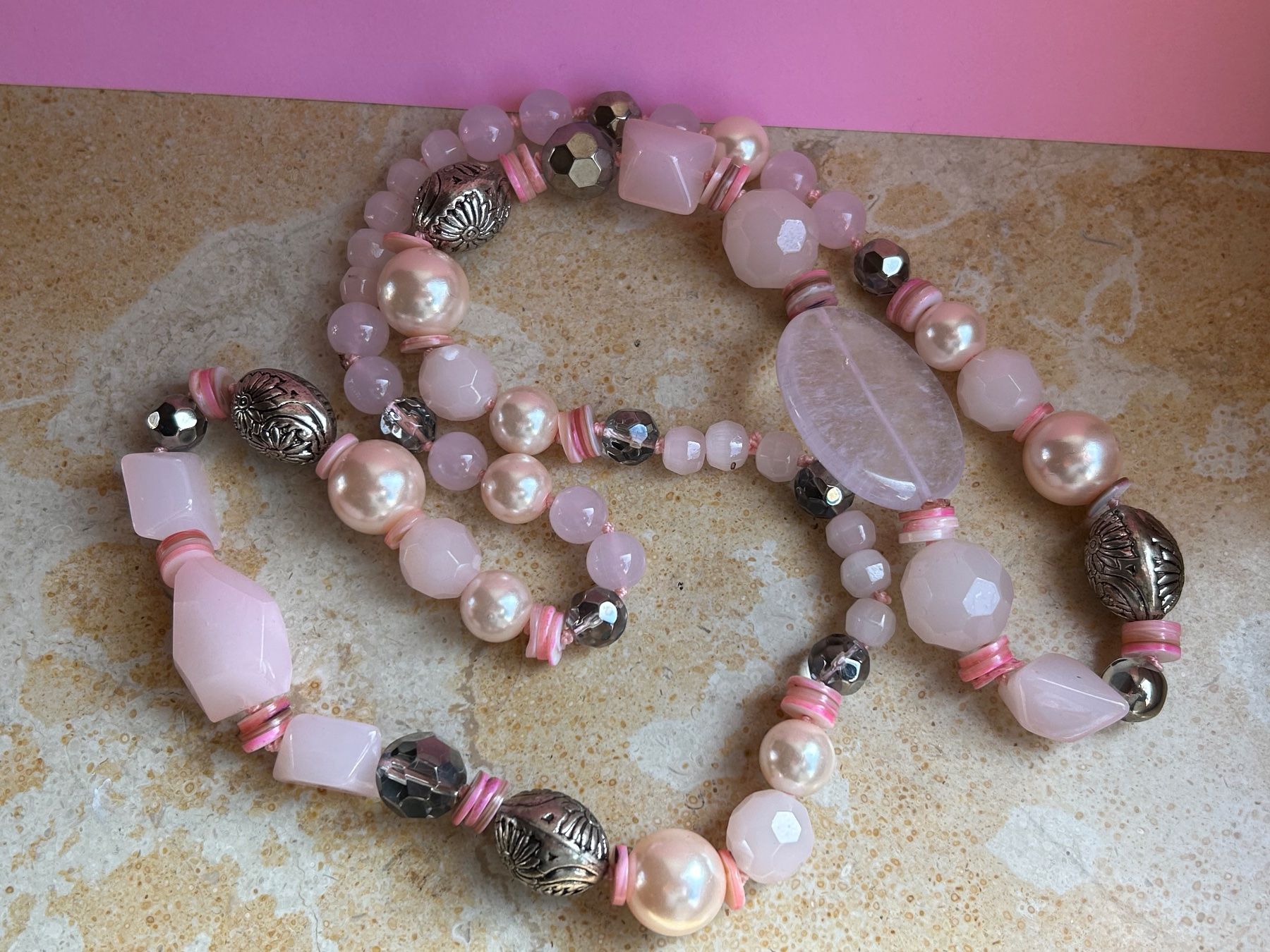 Ketten: Kette Rosenquarz (84cm) – Gebraucht aus Dittingen von Bellevista 9