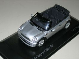 Mini Cooper Cabriolet 2004  silber * Minichamps 1:43