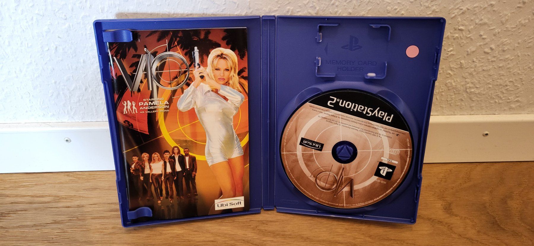 Sony Giochi: PS2 - VIP Starring Pamela Anderson – Usato da Münsingen venduto da Heroism2010 2
