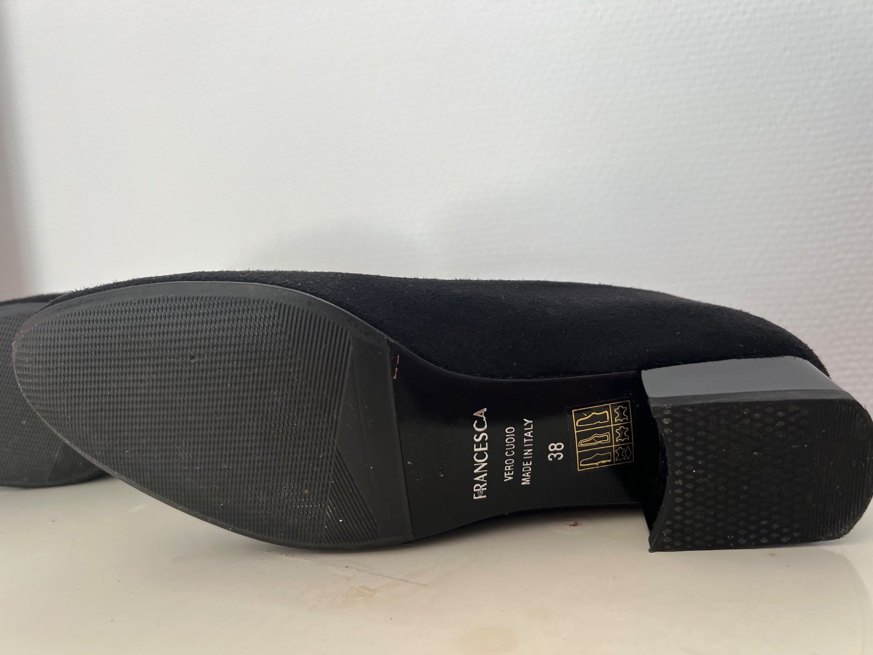 Scarpe da donna: Francesca Damen Veloursleder Schuhe Gr.38 – Usato da Zürich venduto da ost_5sdl 4