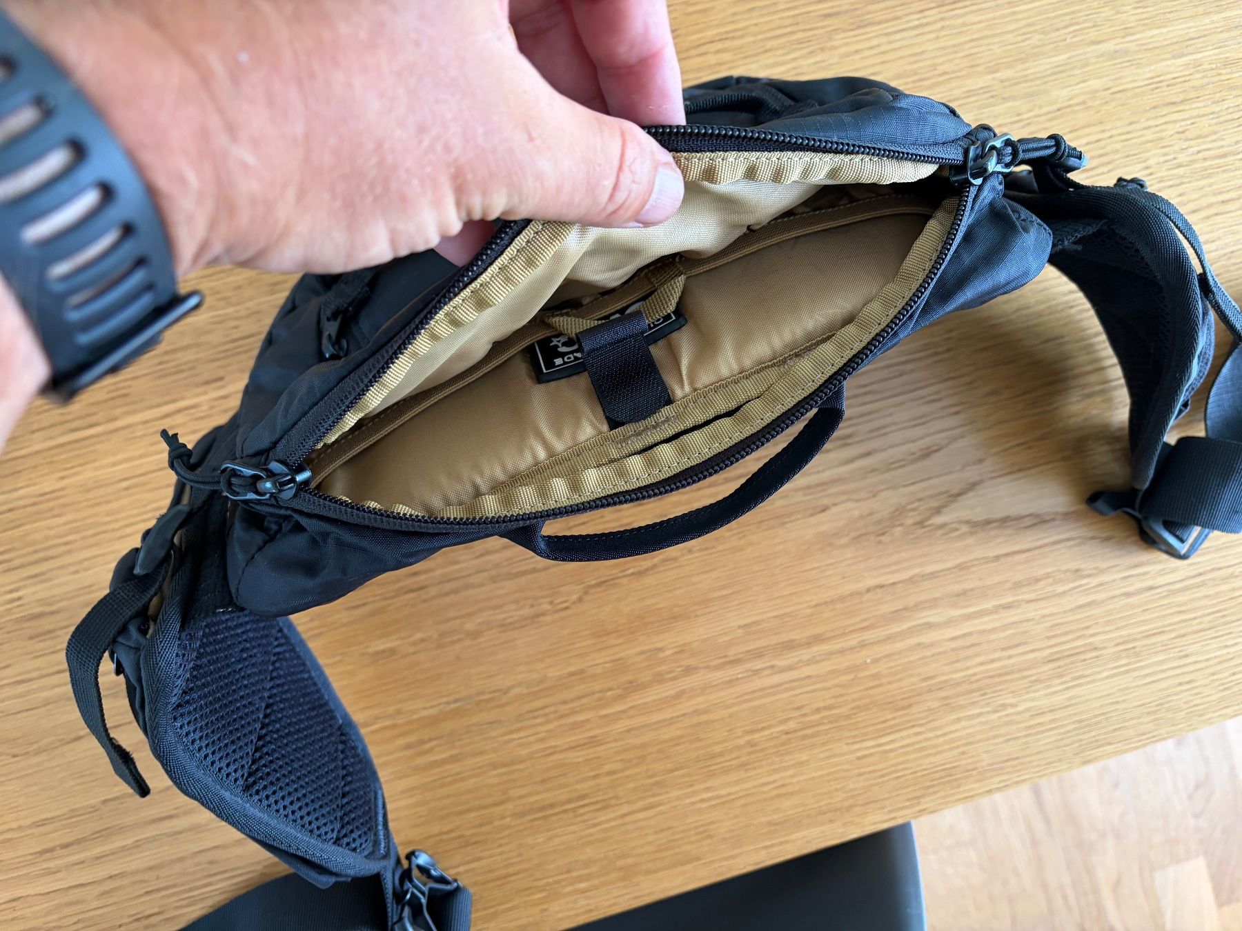 Evoc Borse: EVOC Hip Pack black 3L – Usato da Engelberg venduto da Pits68 3